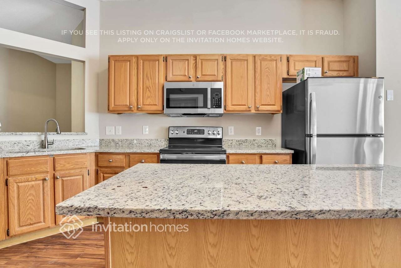 10411 Myakka Dr - Photo 6 of 21