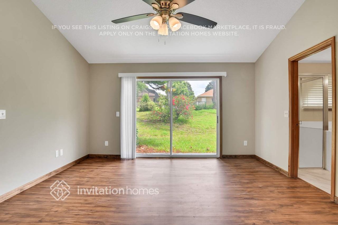 10411 Myakka Dr - Photo 5 of 22