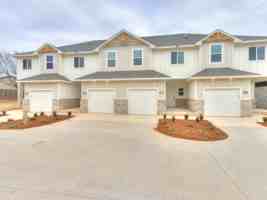 featured image of 10601 Nw 23rd St #11