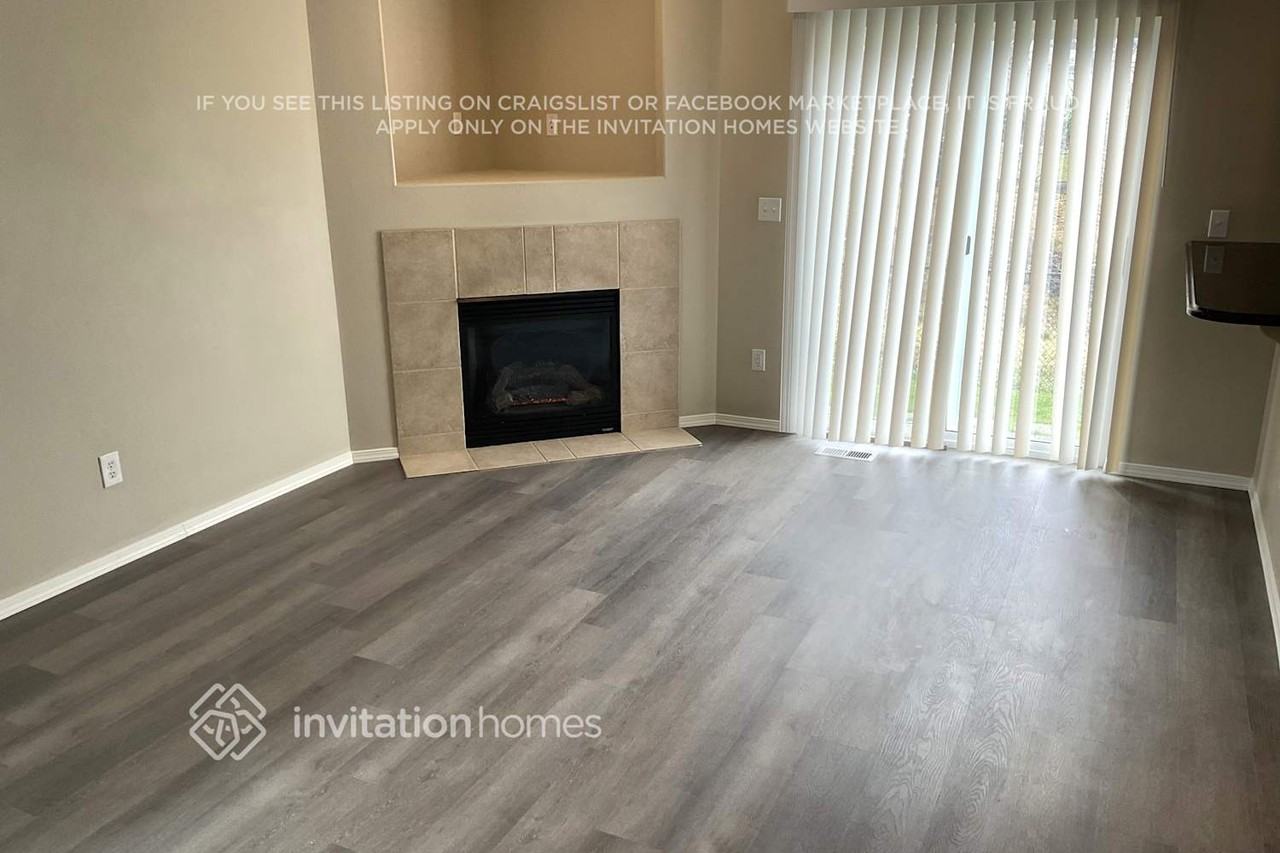 2434 165th St E - Photo 3 of 15