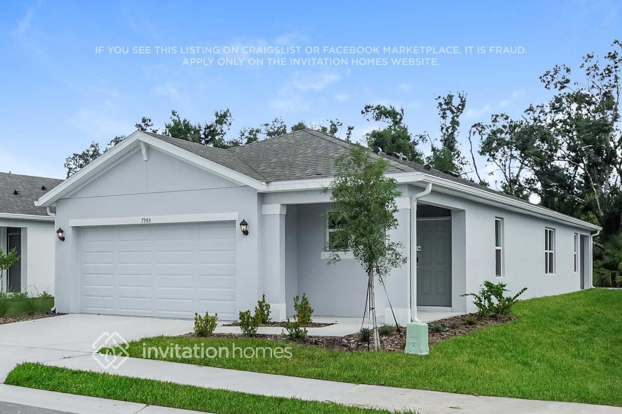 7988 Majestic Palms Ct - Photo 3 of 21