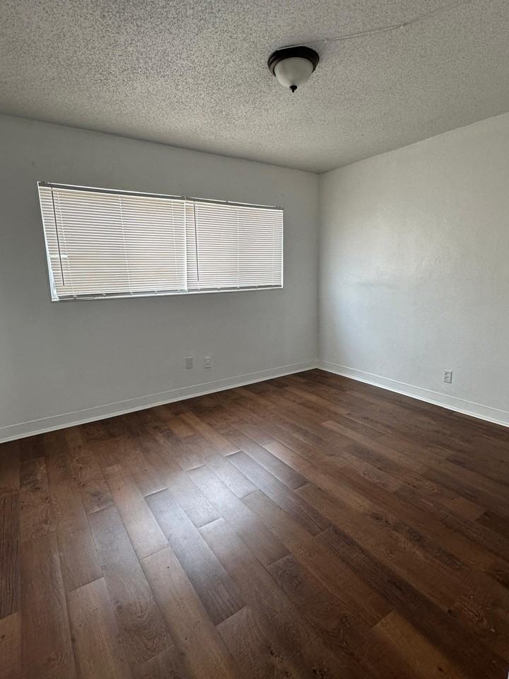 1711 Dixon Blvd #246 - Photo 6 of 15