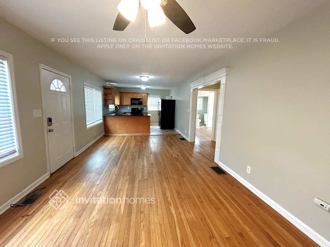 2771 Joyce Ave - Photo 4 of 11