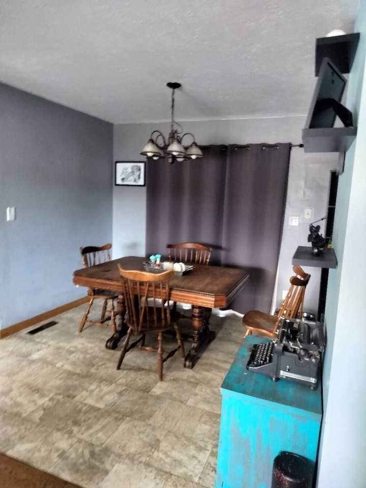 1125 Maple Dr #A - Photo 5 of 9