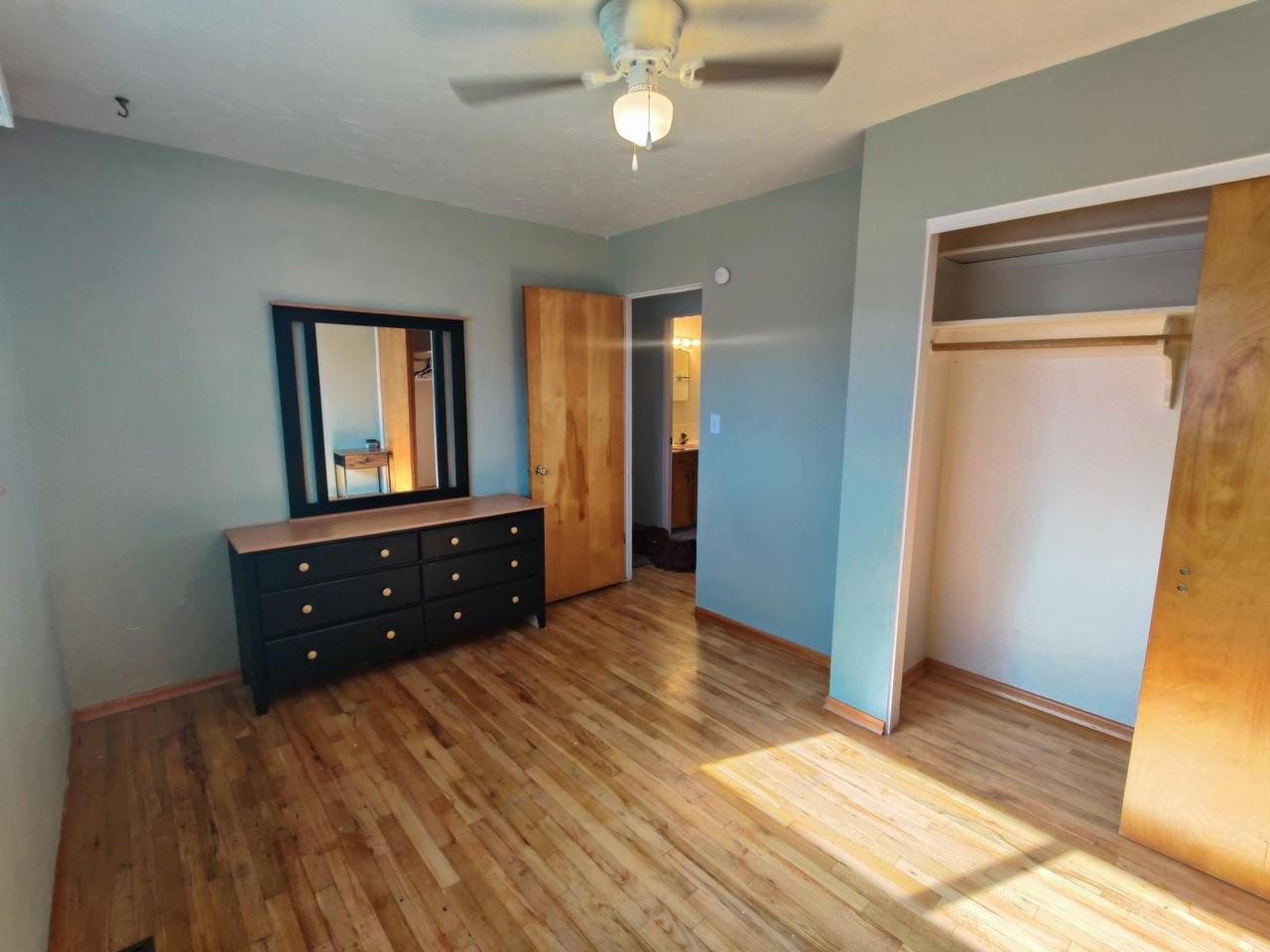 1125 Maple Dr #A - Photo 7 of 9