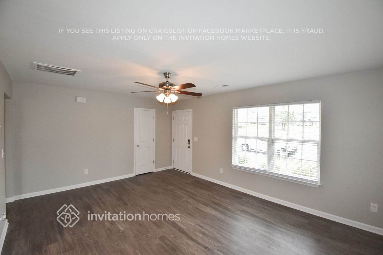 2402 King Malcolm Ln - Photo 5 of 16