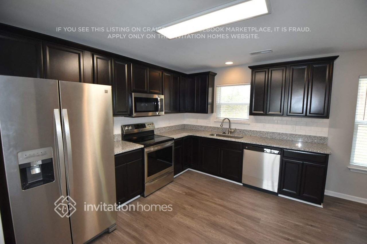 2402 King Malcolm Ln - Photo 7 of 16