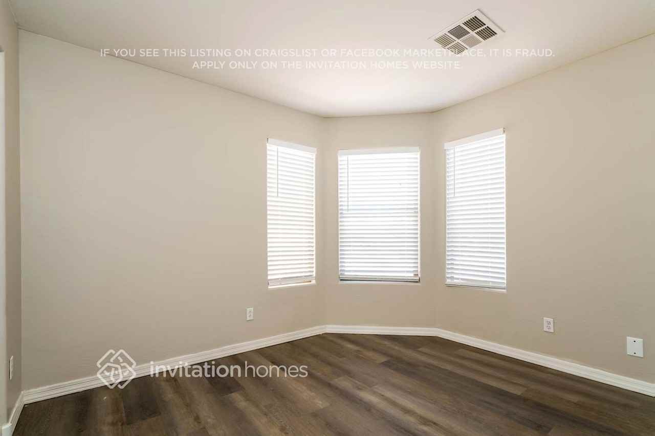 22959 W Papago St - Photo 7 of 15