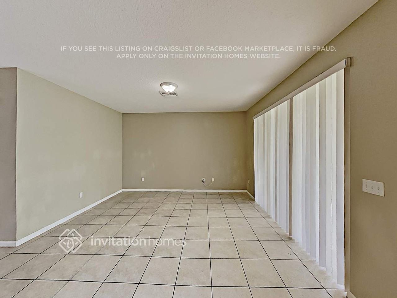 5821 Azalea Cir - Photo 4 of 7