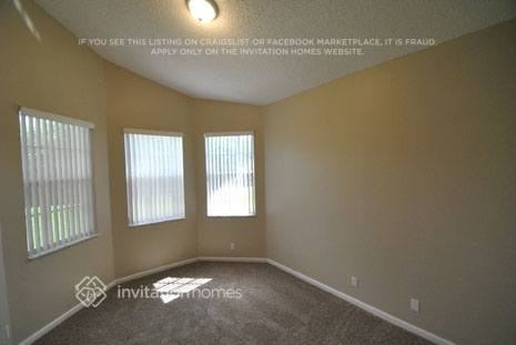 7914 Stirling Bridge Blvd S - Photo 6 of 12