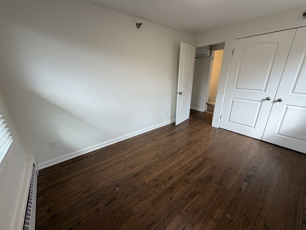 26 E Washington Ave #1 - Photo 6 of 10