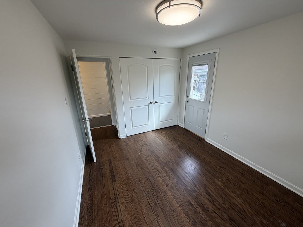 26 E Washington Ave #1 - Photo 7 of 10