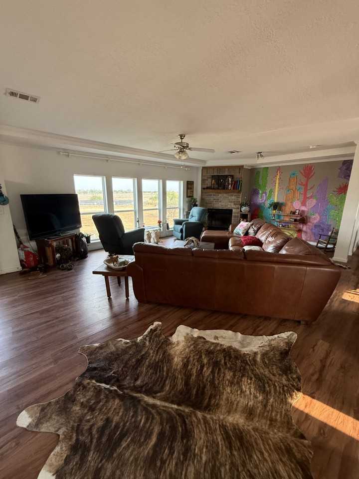 2133 County Road 430 #1 - Photo 4 of 5