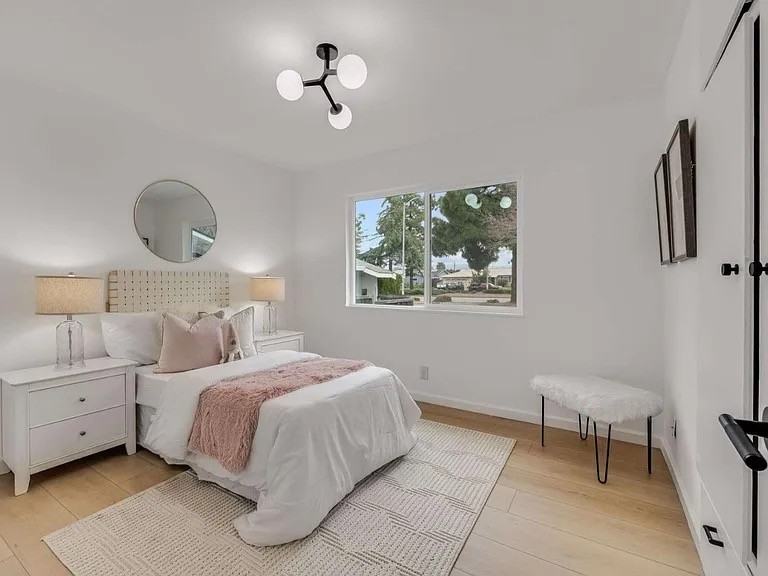 40327 Blacow Road - Photo 5 of 18