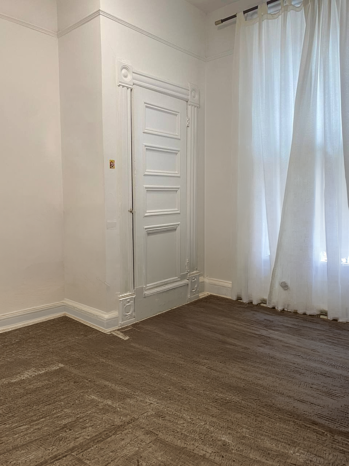 455 Besserer Street - Photo 7 of 8