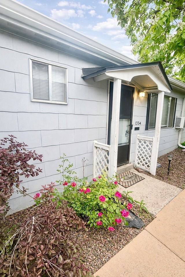 Cottages on Vance - Photo 2 of 27