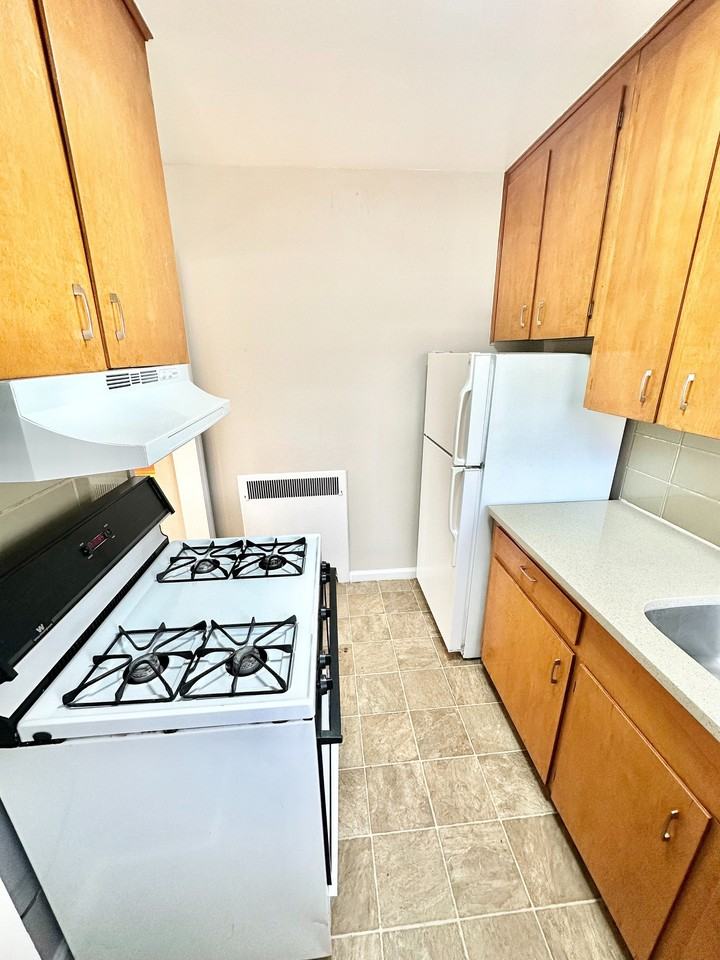 Cottages on Vance - Photo 5 of 27