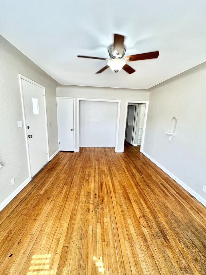 Cottages on Vance - Photo 3 of 29