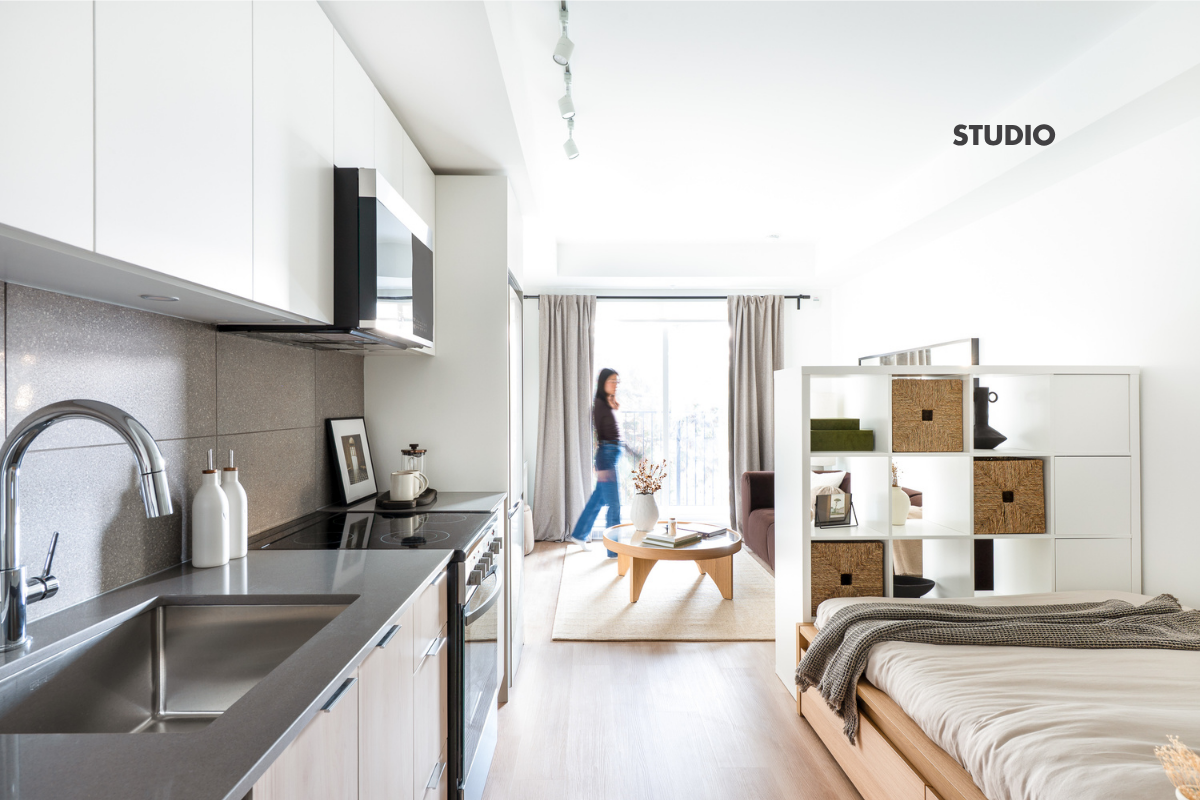 Eastward - Photo 5 of 50