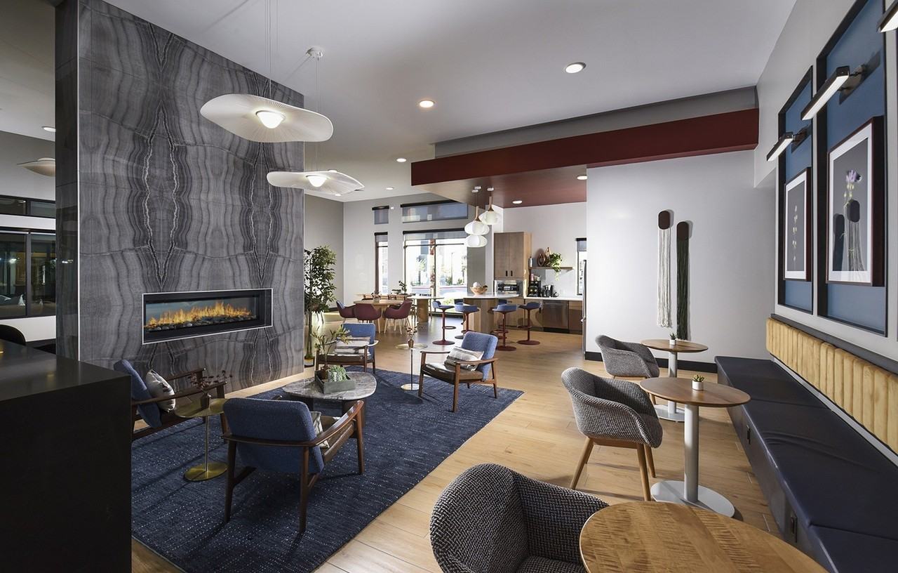 67 Flats - Photo 3 of 32