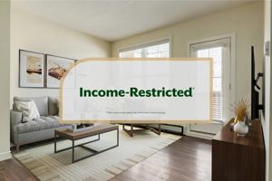 featured image of 4820 4812-4820 17 Ave Nw