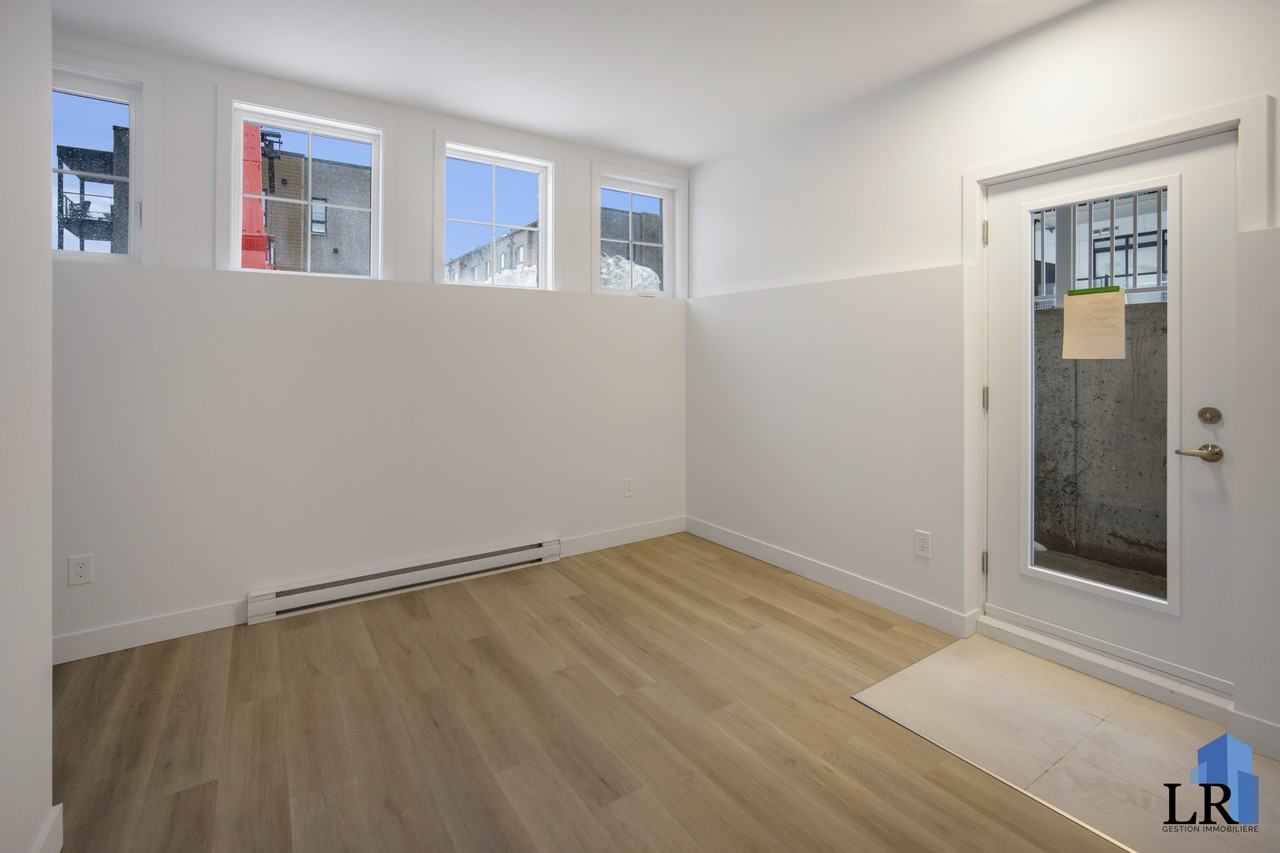 702-726 Chem. d'Aylmer - Photo 6 of 42