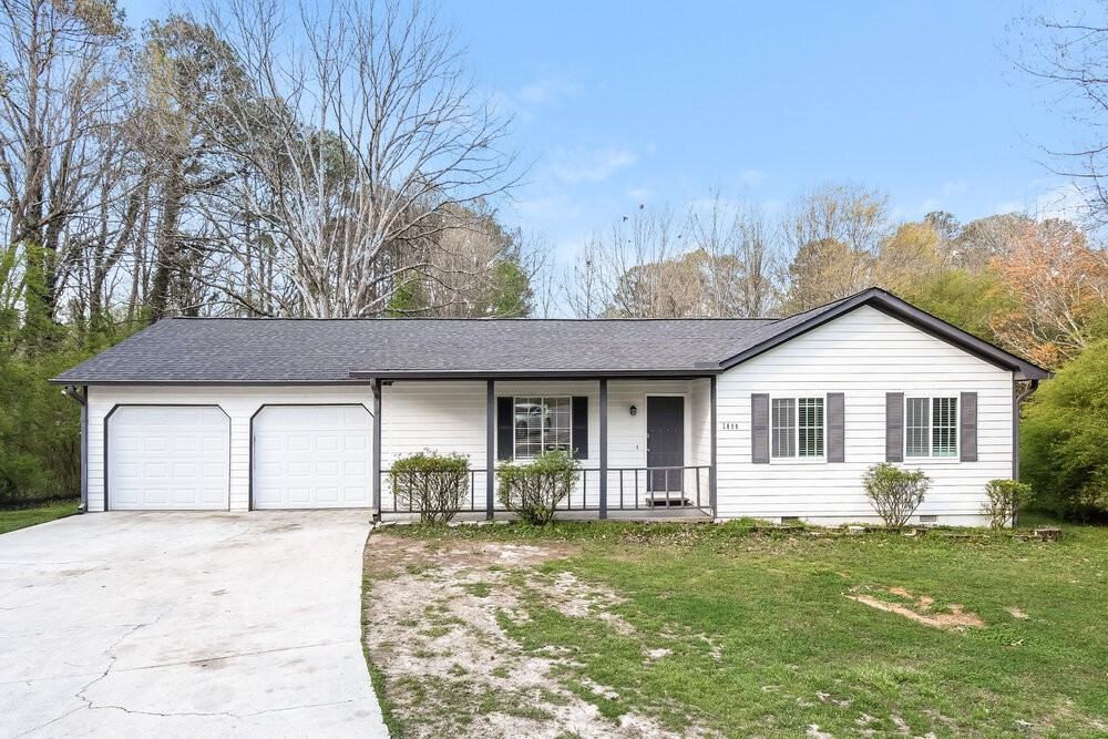 1890 Lamplighter Way