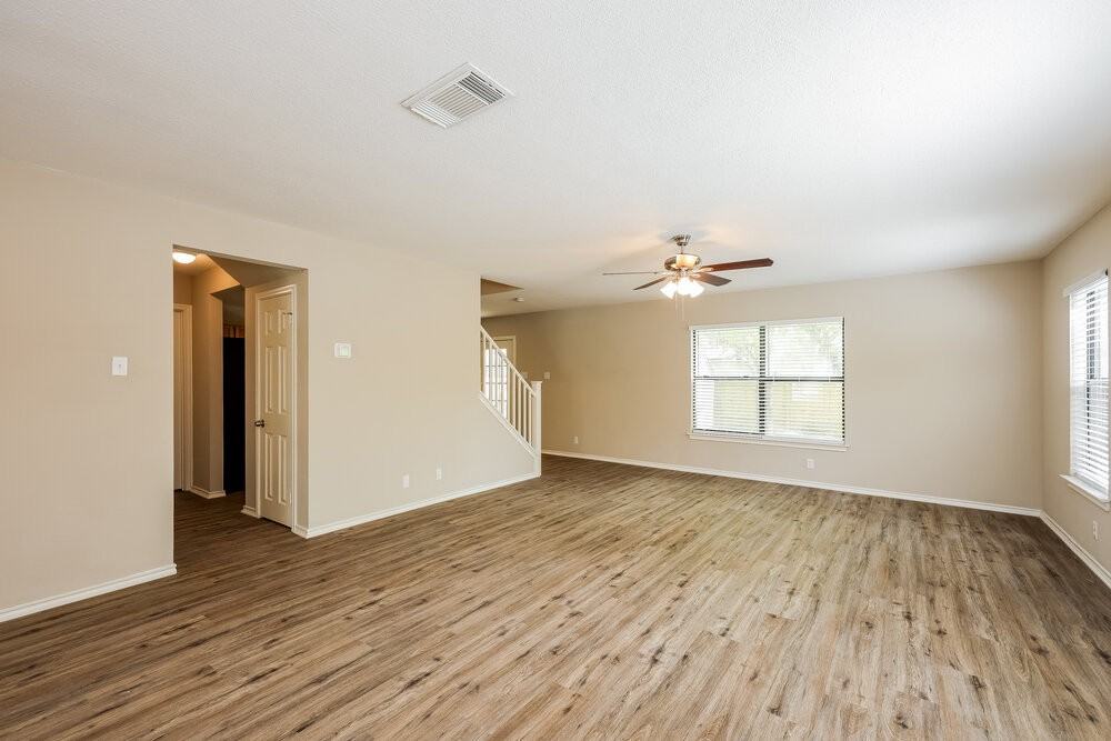 9842 Morningfield - Photo 4 of 20