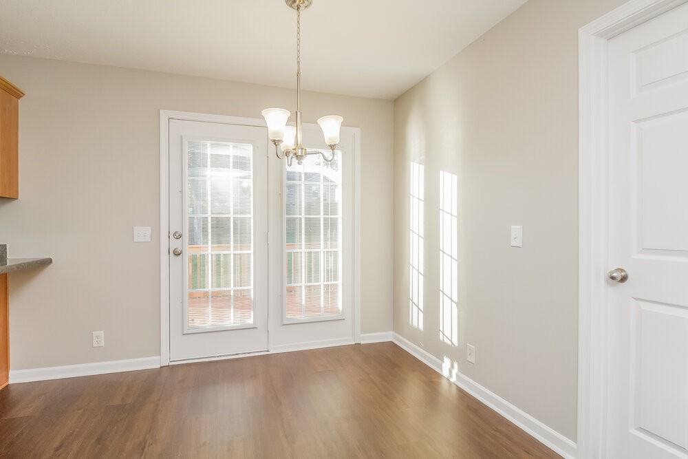 2006 Zion Ln - Photo 6 of 17