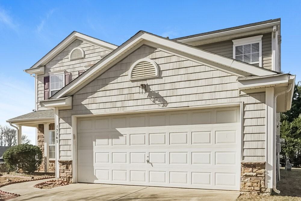 12205 Hamilton Jones Dr - Photo 4 of 20