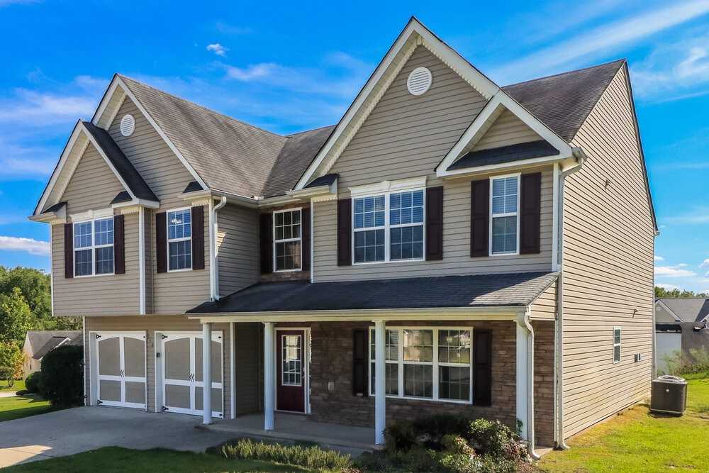 210 Overlook Ct - Photo 4 of 17