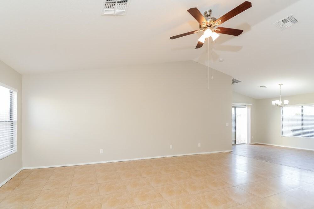 12530 W Willow Ave - Photo 6 of 20