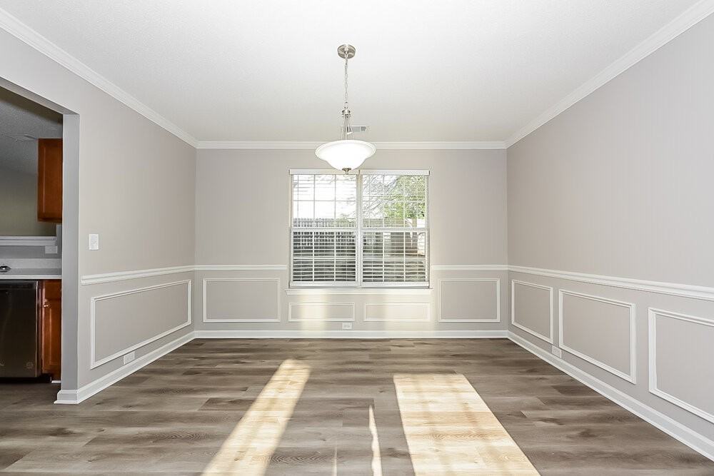 936 Brisley Cir - Photo 7 of 20