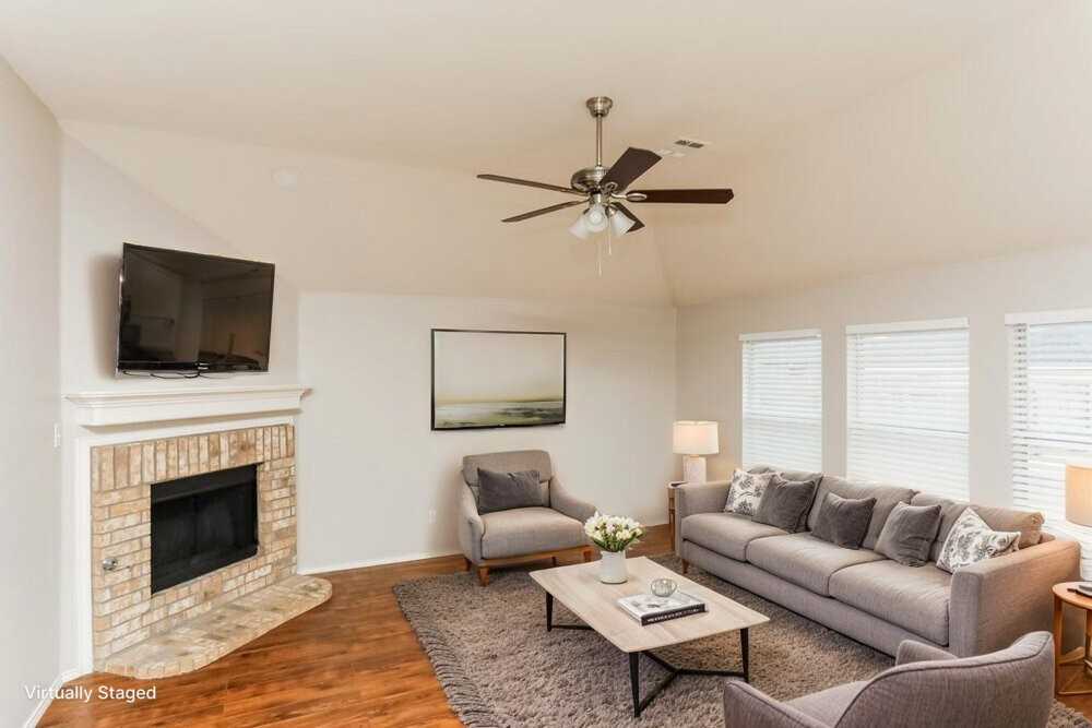 501 Branch St - Photo 4 of 19