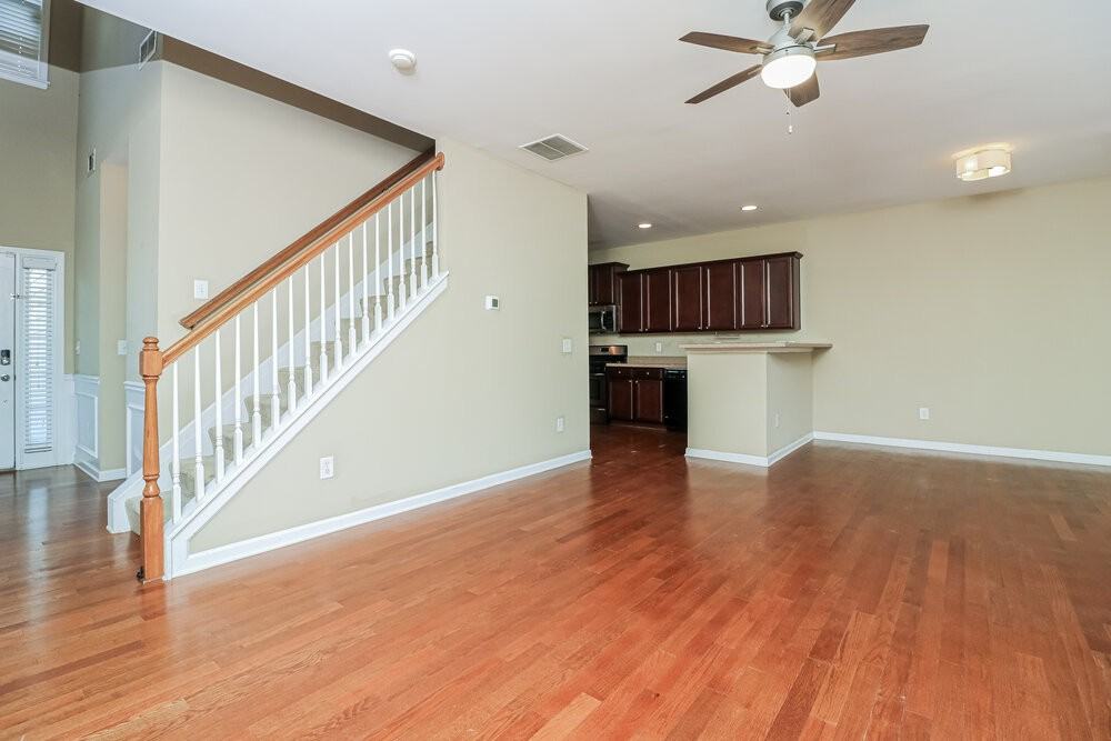 234 Cavendar Way - Photo 5 of 17