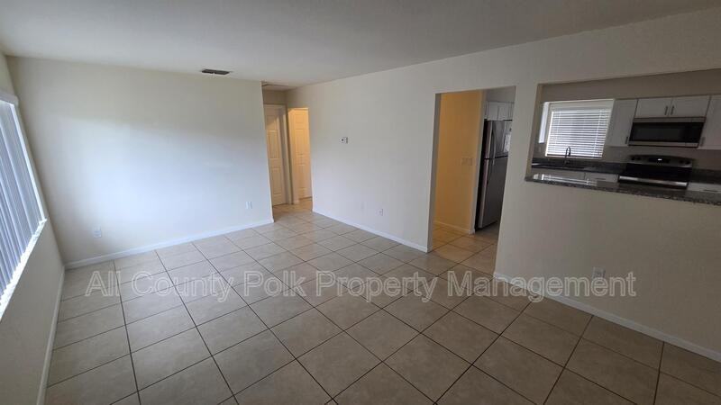 263 Leelon Rd - Photo 5 of 15