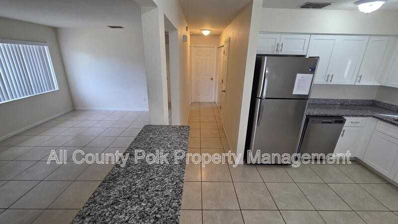 263 Leelon Rd - Photo 6 of 15