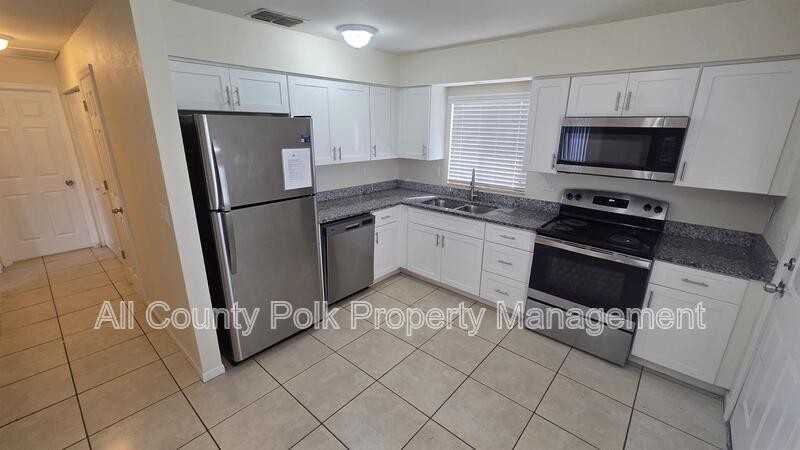 263 Leelon Rd - Photo 7 of 15