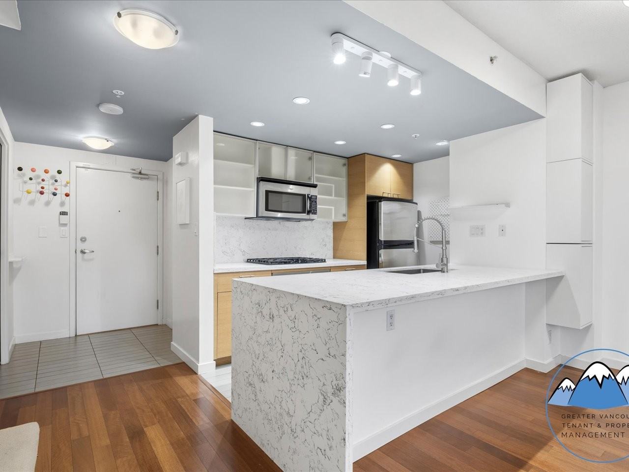 980 Cooperage Way - Photo 4 of 38