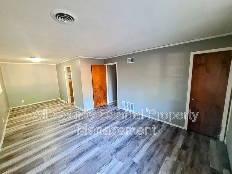 3346 Bedford Ln - Photo 7 of 8