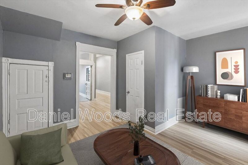 3560 N 11th St - Photo 4 of 19