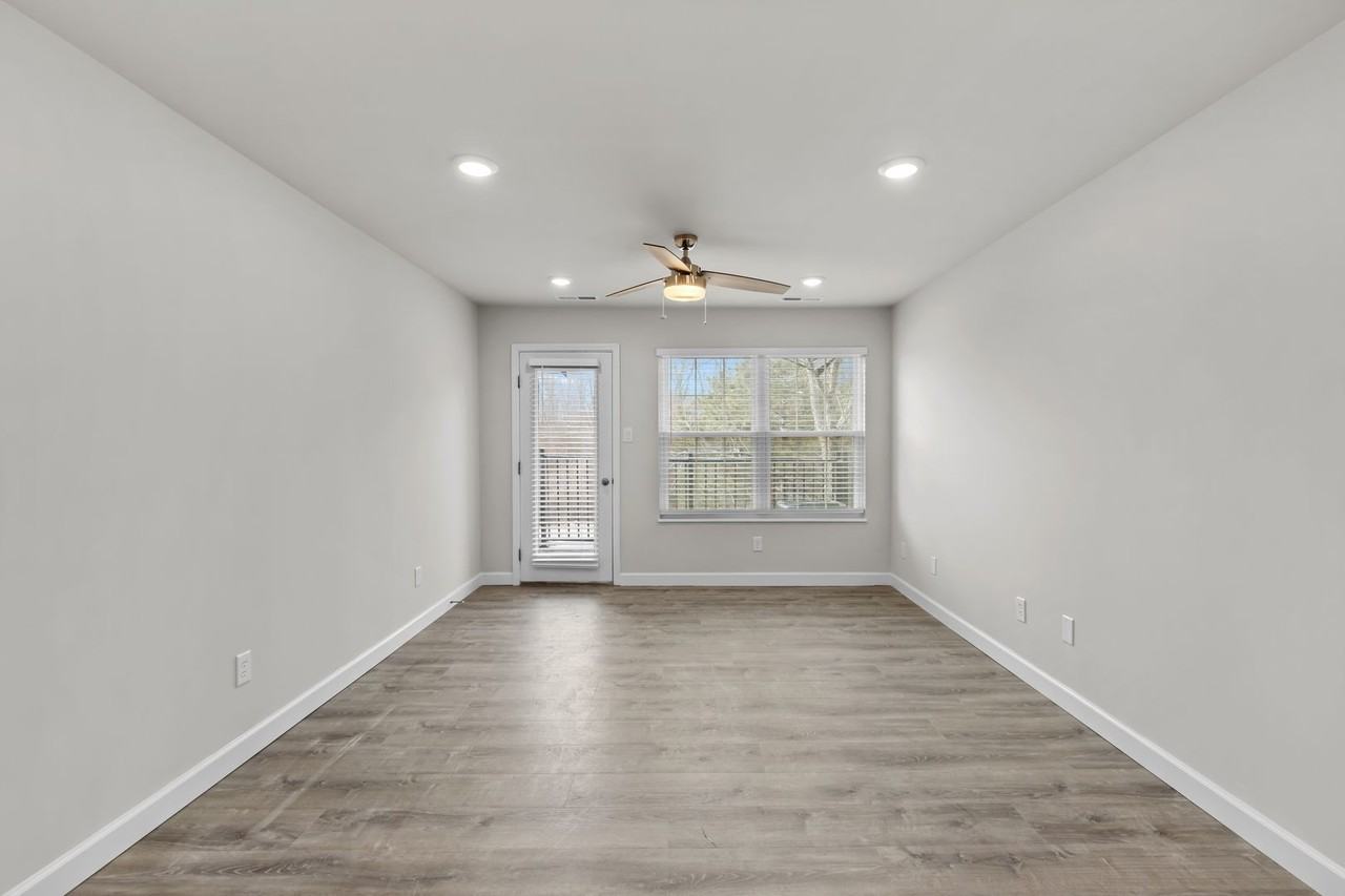 Sherman Square Apartments - Photo 7 of 50