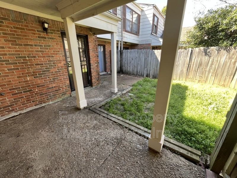 3637 Haughton Ln #2 - Photo 2 of 18