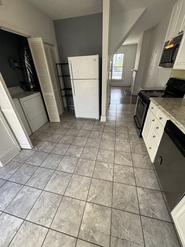 622 N 29th St - Photo 4 of 9