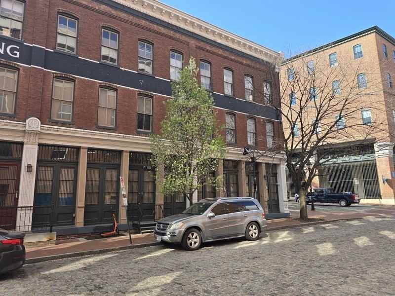 114 Virginia St #114 - Photo 4 of 7