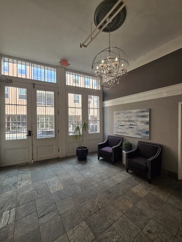 114 Virginia St #114 - Photo 6 of 7