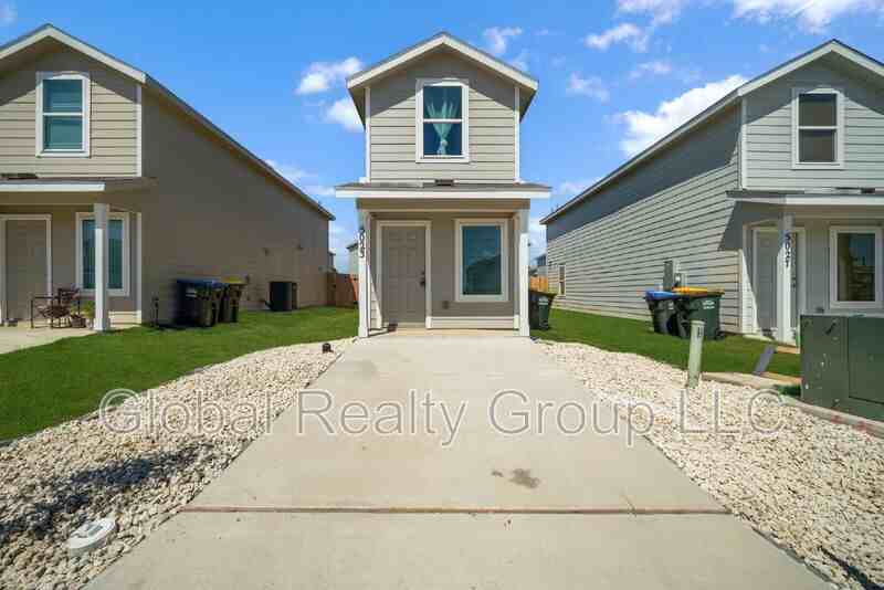 5023 Primrose Rdg - Photo 3 of 28
