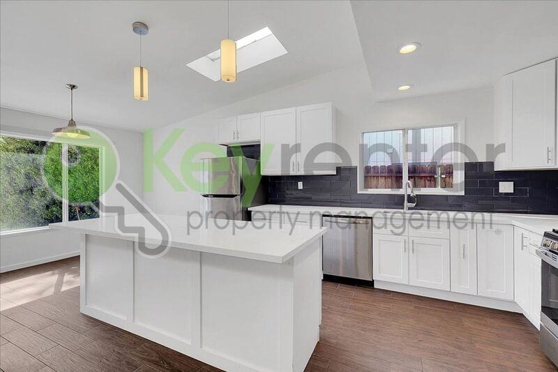 8133 Molokai Way - Photo 4 of 38