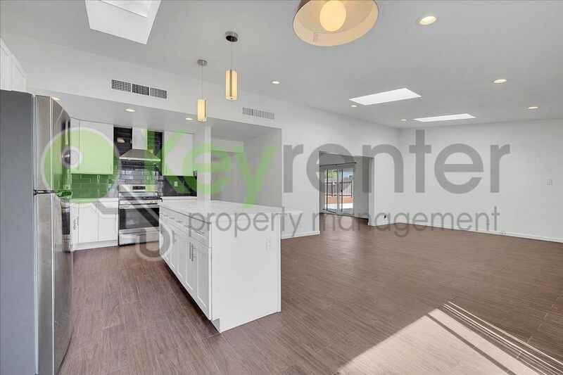 8133 Molokai Way - Photo 6 of 38