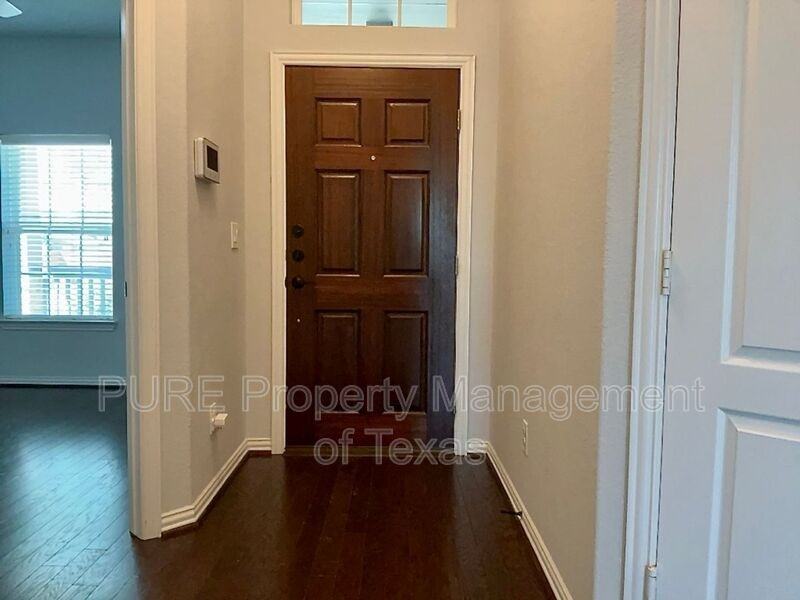 209 Penna Ln - Photo 3 of 20